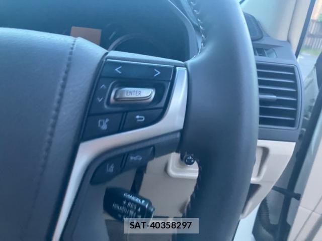 Toyota LAND CRUISER PRADO 2023-02 8627379-17