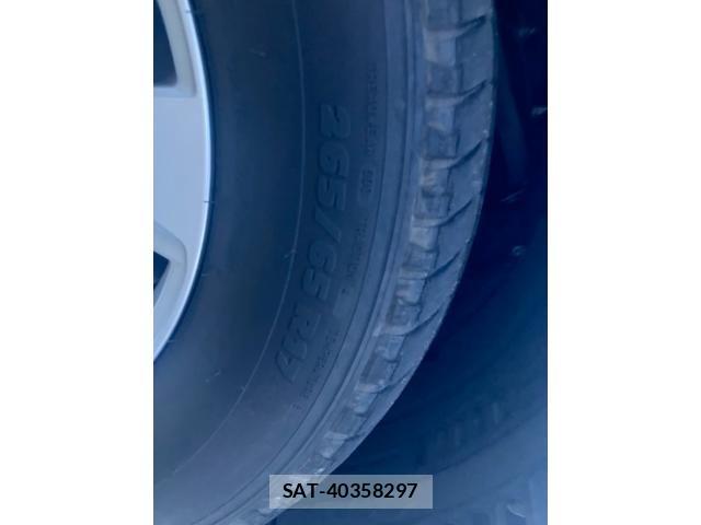 Toyota LAND CRUISER PRADO 2023-02 8627379-4