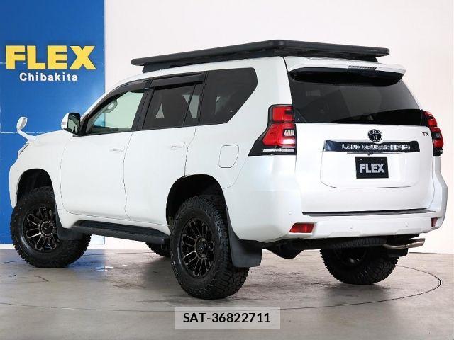 Toyota LAND CRUISER PRADO 2021-01 8627368-15