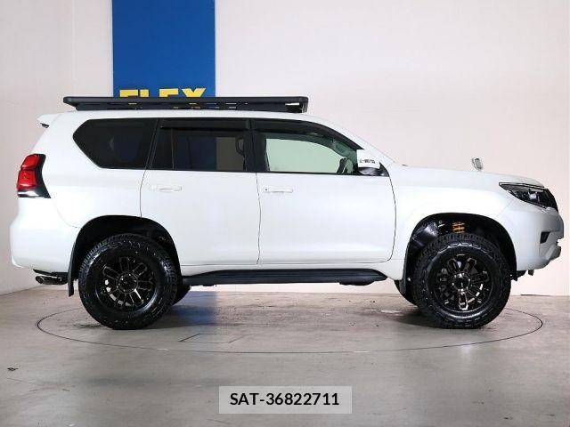 Toyota LAND CRUISER PRADO 2021-01 8627368-4