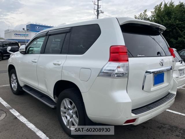 Toyota LAND CRUISER PRADO 2013-04 8627384-3