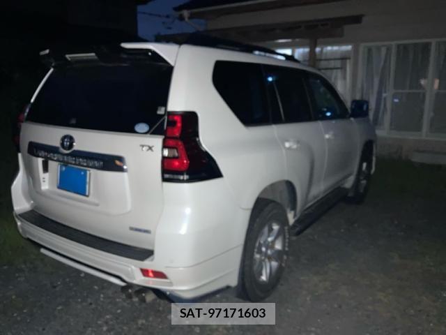 Toyota LAND CRUISER PRADO 2019-09 8627378-3