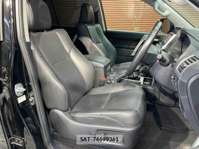 Toyota LAND CRUISER PRADO 2023-07 8627370-9