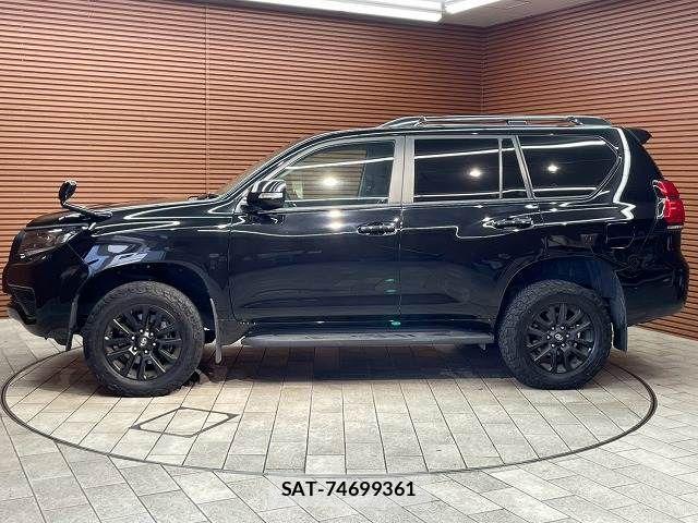 Toyota LAND CRUISER PRADO 2023-07 8627370-16