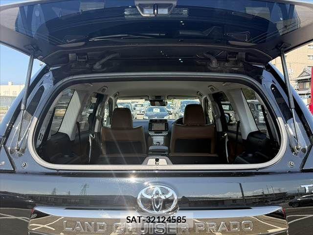 Toyota LAND CRUISER PRADO 2021-12 8627371-21