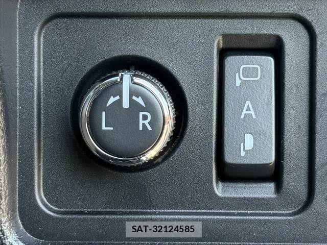 Toyota LAND CRUISER PRADO 2021-12 8627371-29