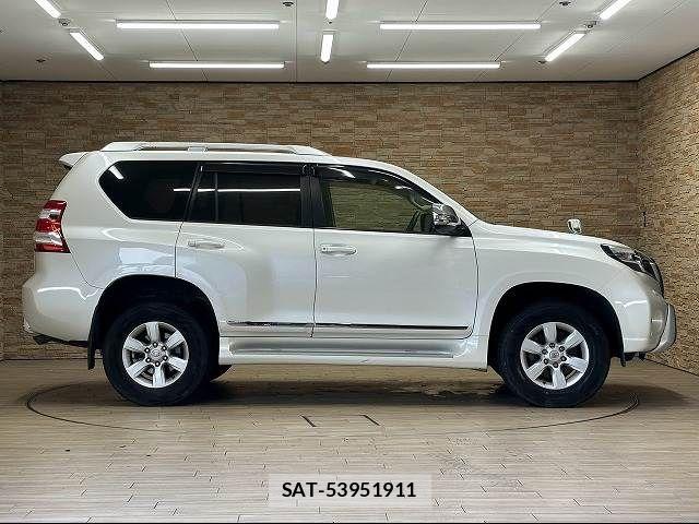 Toyota LAND CRUISER PRADO 2015-12 8627381-17