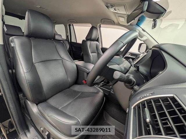 Toyota LAND CRUISER PRADO 2020-01 8627374-10