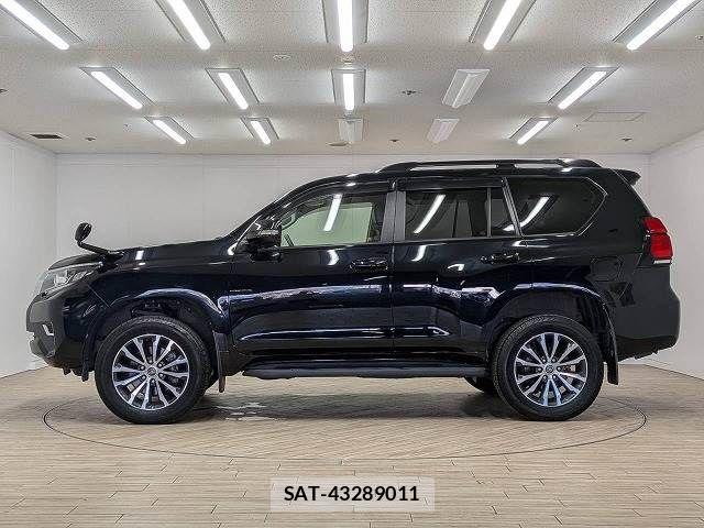Toyota LAND CRUISER PRADO 2020-01 8627374-16