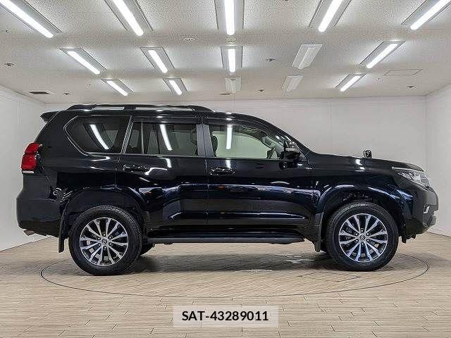 Toyota LAND CRUISER PRADO 2020-01 8627374-17