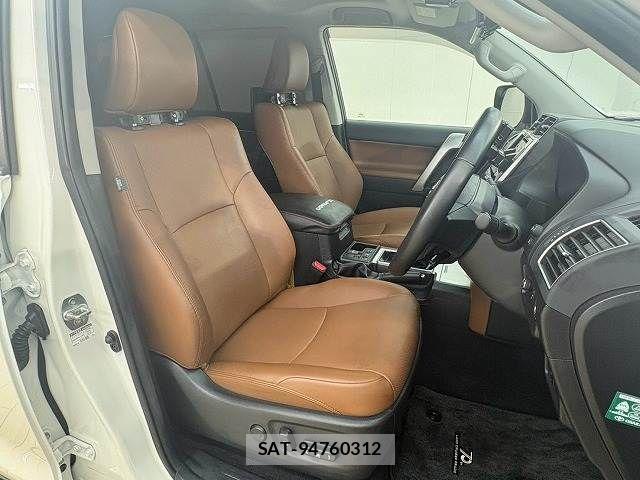 Toyota LAND CRUISER PRADO 2022-05 8627366-9