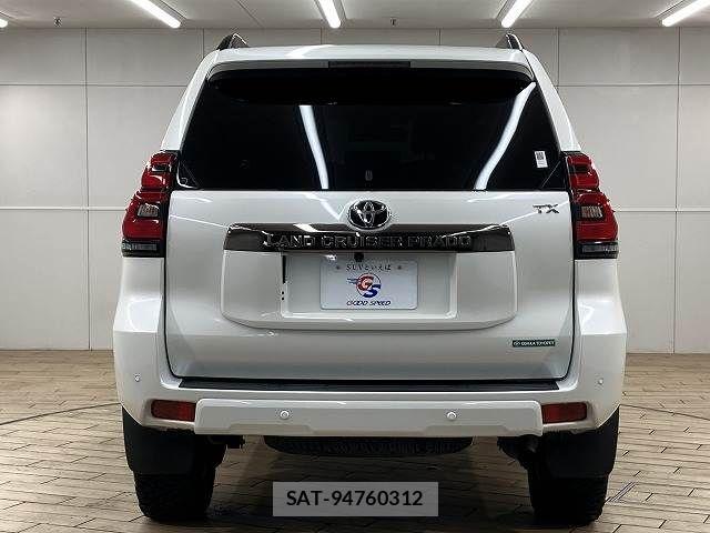 Toyota LAND CRUISER PRADO 2022-05 8627366-15