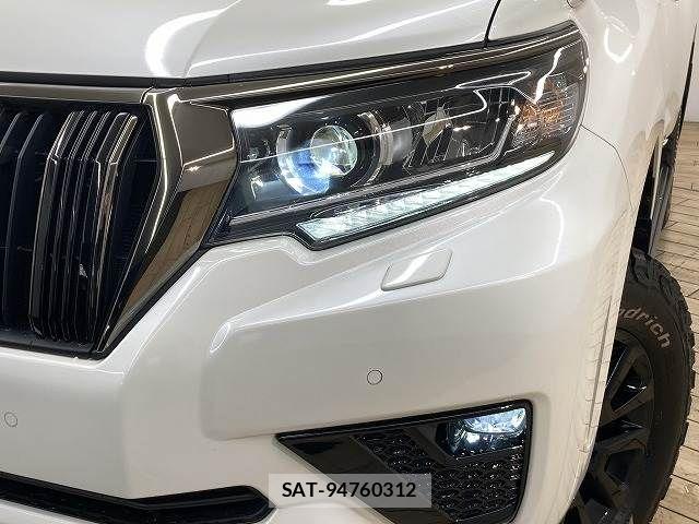 Toyota LAND CRUISER PRADO 2022-05 8627366-19