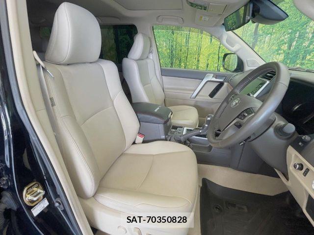 Toyota LAND CRUISER PRADO 2023-01 8627360-7