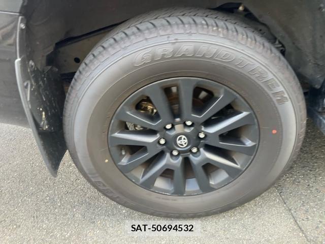 Toyota LAND CRUISER PRADO 2023-03 8627362-8