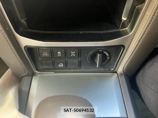 Toyota LAND CRUISER PRADO 2023-03 8627362-19