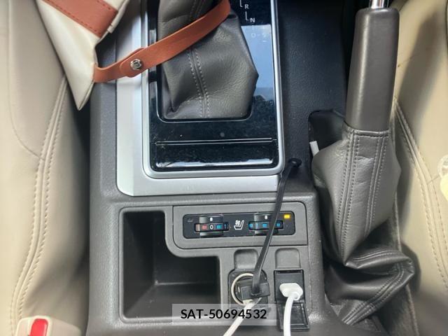 Toyota LAND CRUISER PRADO 2023-03 8627362-22