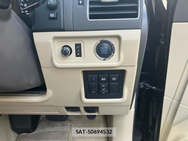Toyota LAND CRUISER PRADO 2023-03 8627362-24