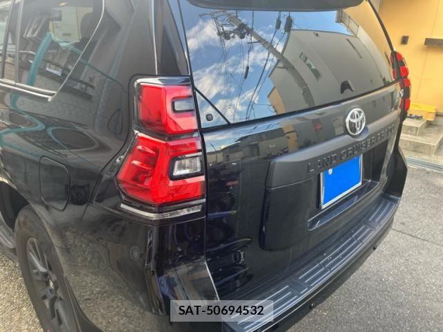 Toyota LAND CRUISER PRADO 2023-03 8627362-7