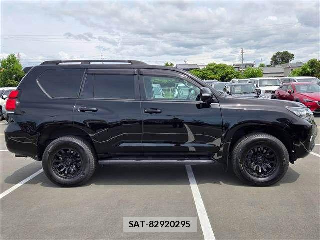 Toyota LAND CRUISER PRADO 2020-11 8627375-17
