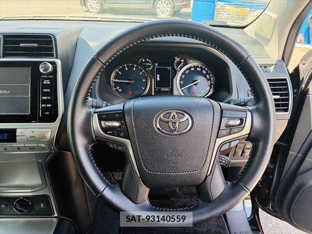 Toyota LAND CRUISER PRADO 2018-05 8627372-11