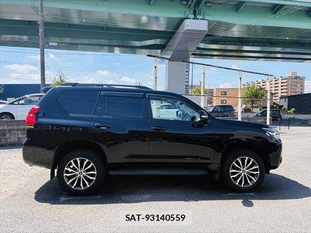 Toyota LAND CRUISER PRADO 2018-05 8627372-17