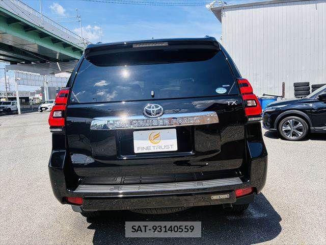 Toyota LAND CRUISER PRADO 2018-05 8627372-19