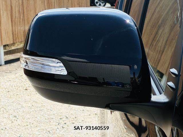 Toyota LAND CRUISER PRADO 2018-05 8627372-27