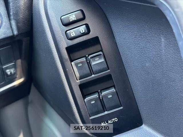 Toyota LAND CRUISER PRADO 2011-09 8627386-29