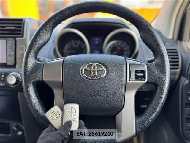 Toyota LAND CRUISER PRADO 2011-09 8627386-4