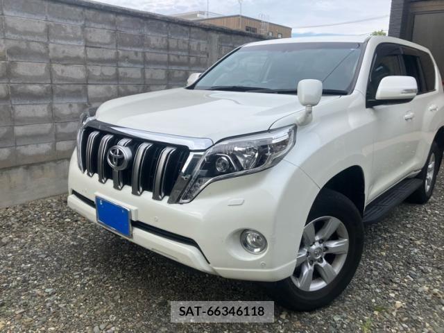 Toyota LAND CRUISER PRADO 2016-07 8666352-0
