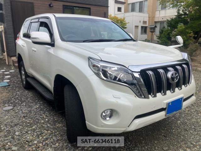 Toyota LAND CRUISER PRADO 2016-07 8666352-2