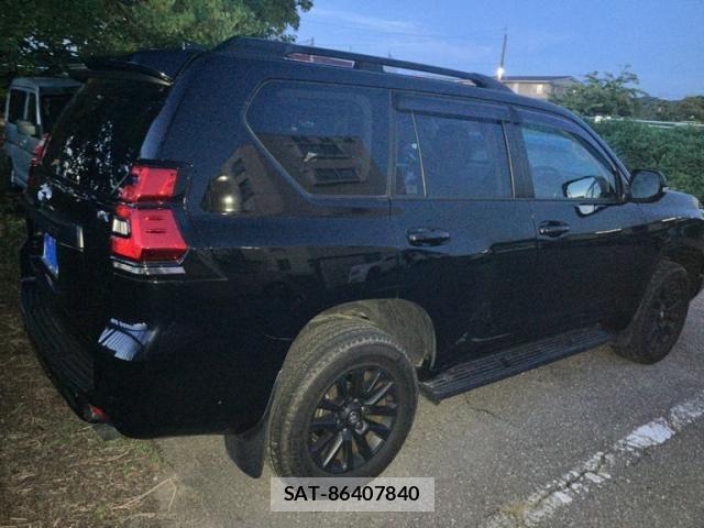 Toyota LAND CRUISER PRADO 2023-09 8666349-3