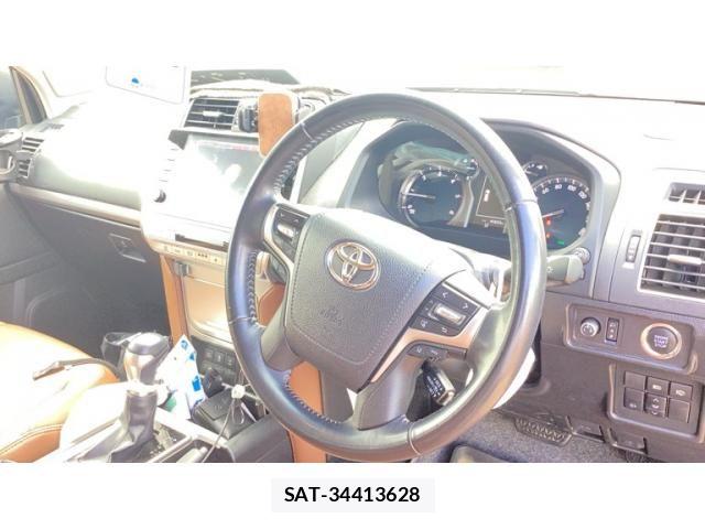 Toyota LAND CRUISER PRADO 2021-12 8659773-18