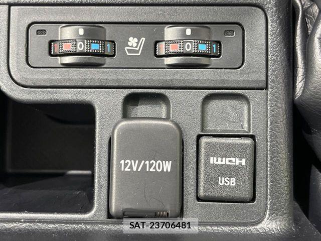 Toyota LAND CRUISER PRADO 2022-06 8659776-9