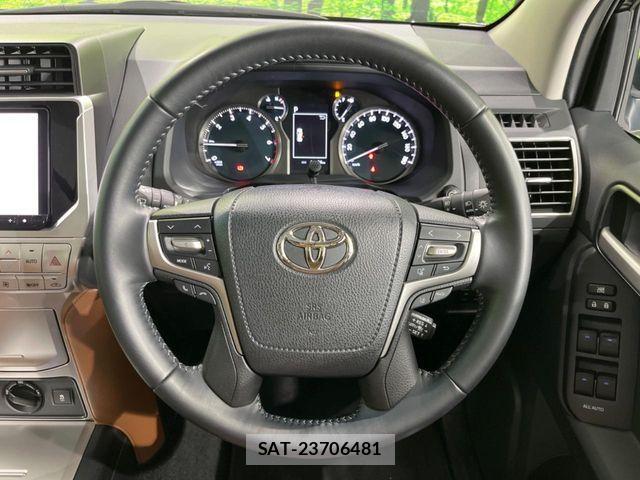 Toyota LAND CRUISER PRADO 2022-06 8659776-13