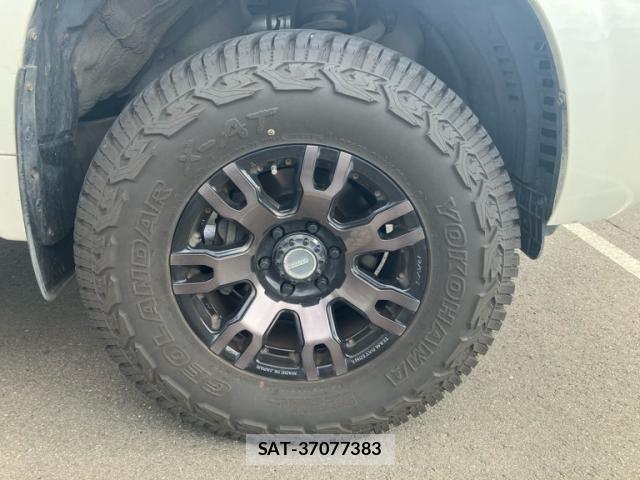 Toyota LAND CRUISER PRADO 2018-09 8659781-3
