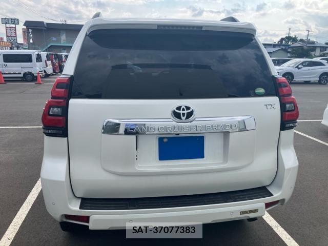 Toyota LAND CRUISER PRADO 2018-09 8659781-7