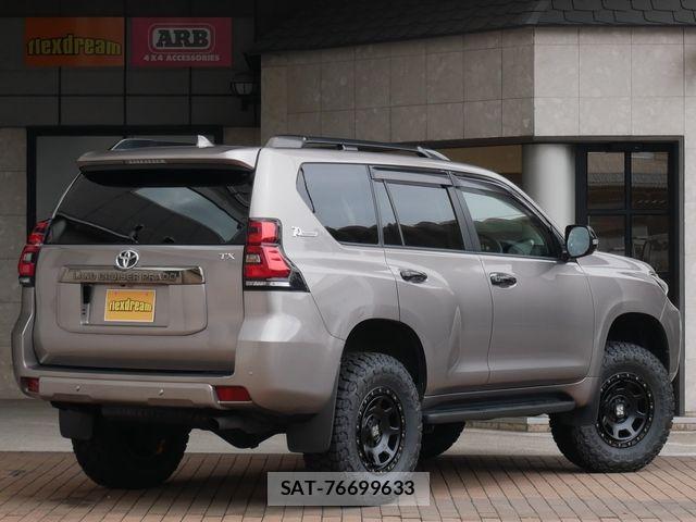 Toyota LAND CRUISER PRADO 2022-08 8666343-2
