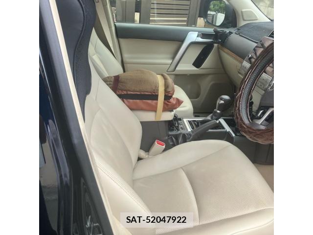 Toyota LAND CRUISER PRADO 2022-07 8659779-3
