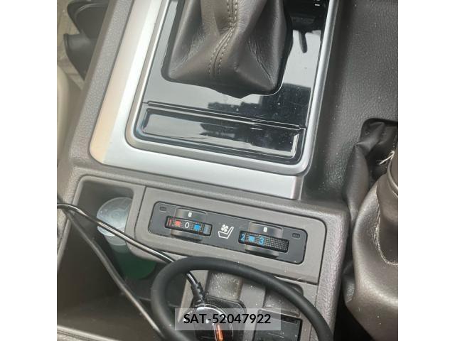 Toyota LAND CRUISER PRADO 2022-07 8659779-5
