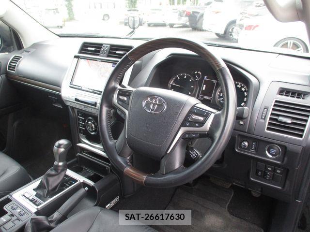 Toyota LAND CRUISER PRADO 2019-10 8659768-9