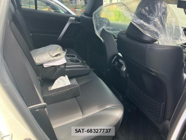Toyota LAND CRUISER PRADO 2023-12 8659770-13