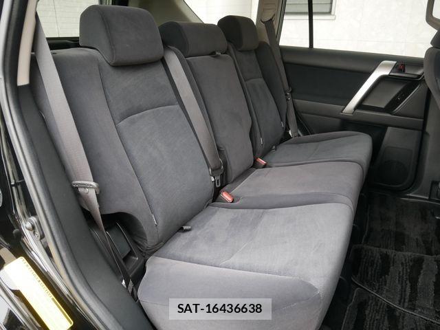 Toyota LAND CRUISER PRADO 2023-08 8666347-16