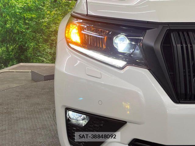 Toyota LAND CRUISER PRADO 2022-10 8659777-12