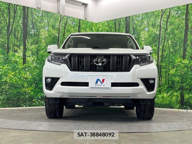 Toyota LAND CRUISER PRADO 2022-10 8659777-13