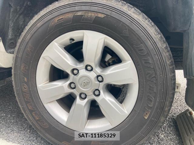 Toyota LAND CRUISER PRADO 2017-03 8659785-9