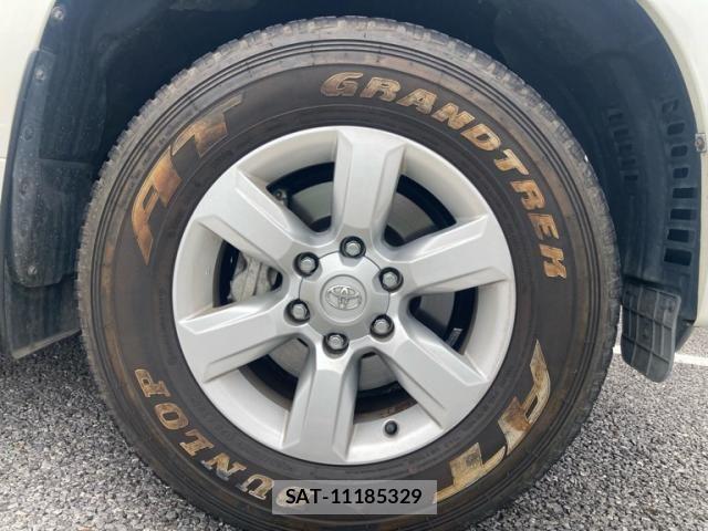 Toyota LAND CRUISER PRADO 2017-03 8659785-11