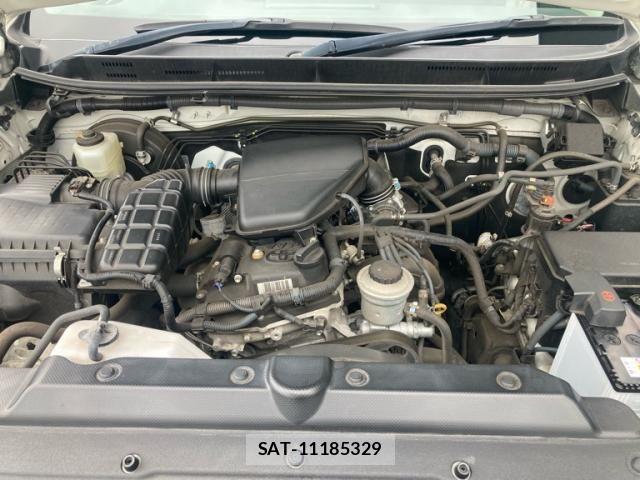 Toyota LAND CRUISER PRADO 2017-03 8659785-13