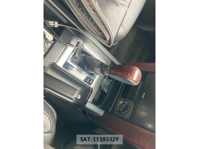 Toyota LAND CRUISER PRADO 2017-03 8659785-18